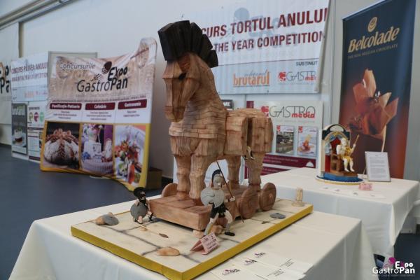 Locul-II---calul-troian